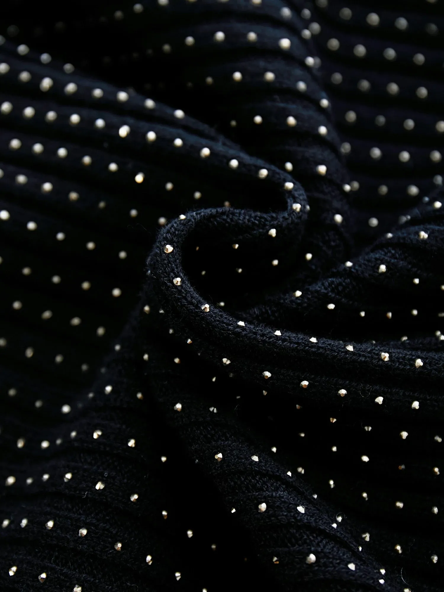 Amoretu 100% Wool Turtleneck Long Sleeve Rhinestone Sweater