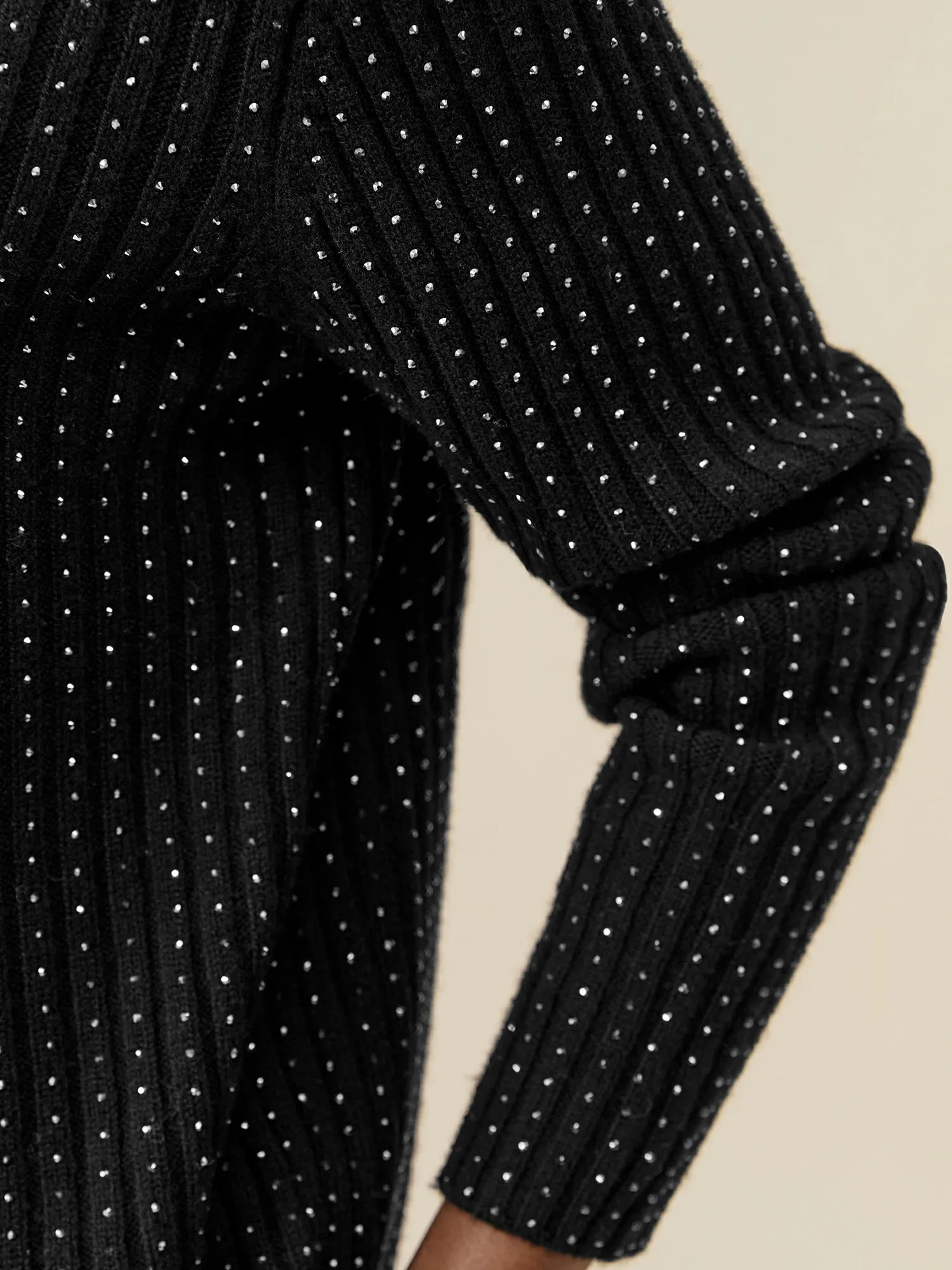 Amoretu 100% Wool Turtleneck Long Sleeve Rhinestone Sweater